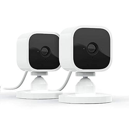 Blink Mini – Compact indoor plug-in smart security camera, 1080p HD video, night vision, motion detection, two-way audio, easy set up, Works with Alexa – 1 camera (White) - متجر الجيل العربي الرقمي